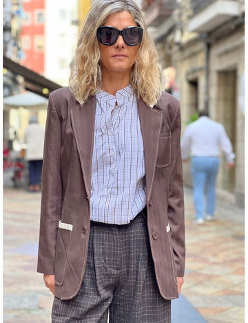 BROWN JACKET 49 240234