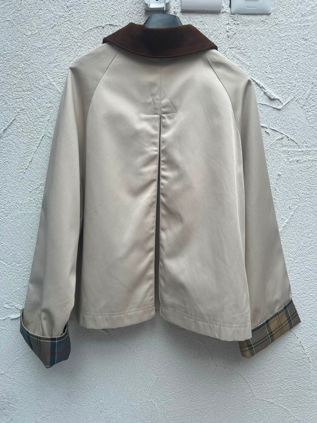 WOMEN'S JACKET - CREAM - DL30211