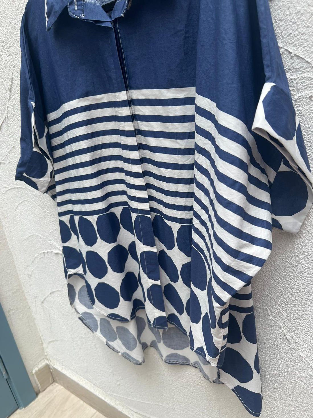 WOMEN'S SWEATER - NAVY BLUE & WHITE - A6309-C21