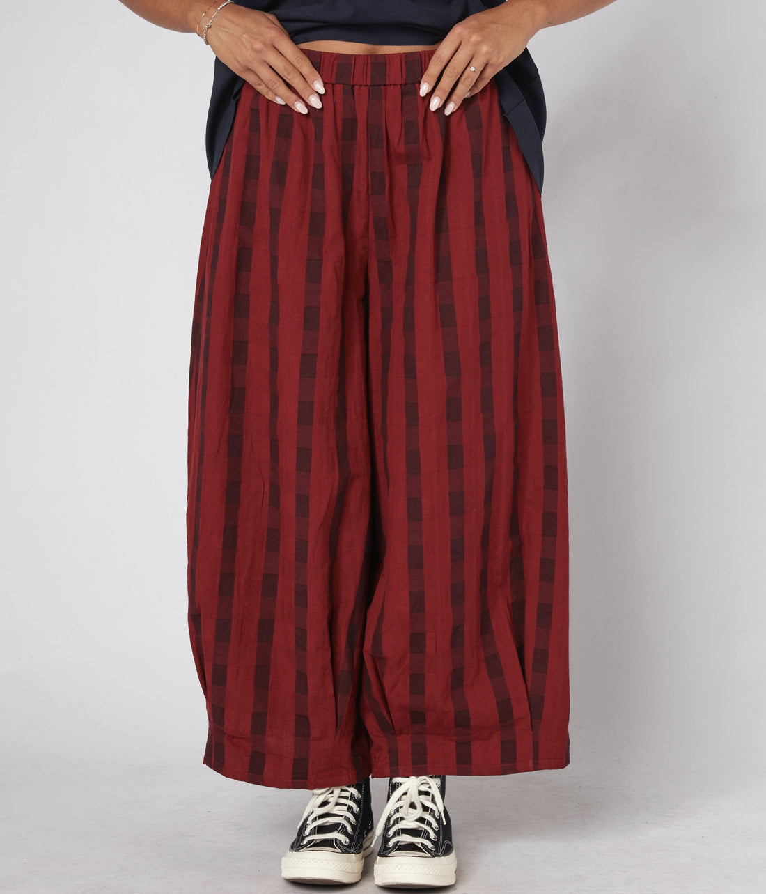 WOMEN TROUSERS RED WITH SQUARES - 240725