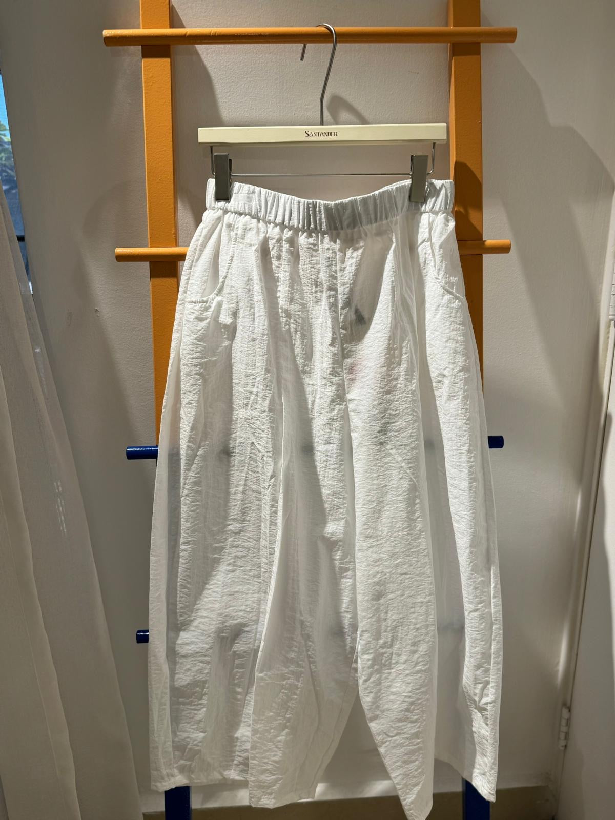 WHITE  Women Trousers - 800059