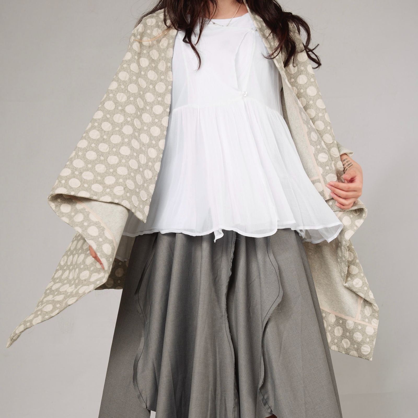 LIGHT GRAY CARDIGAN - 124007