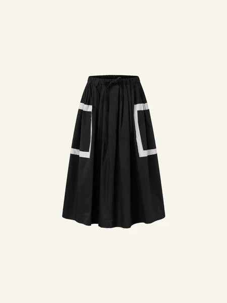 SKIRT WITH TWO-TONE POCKETS - 791962