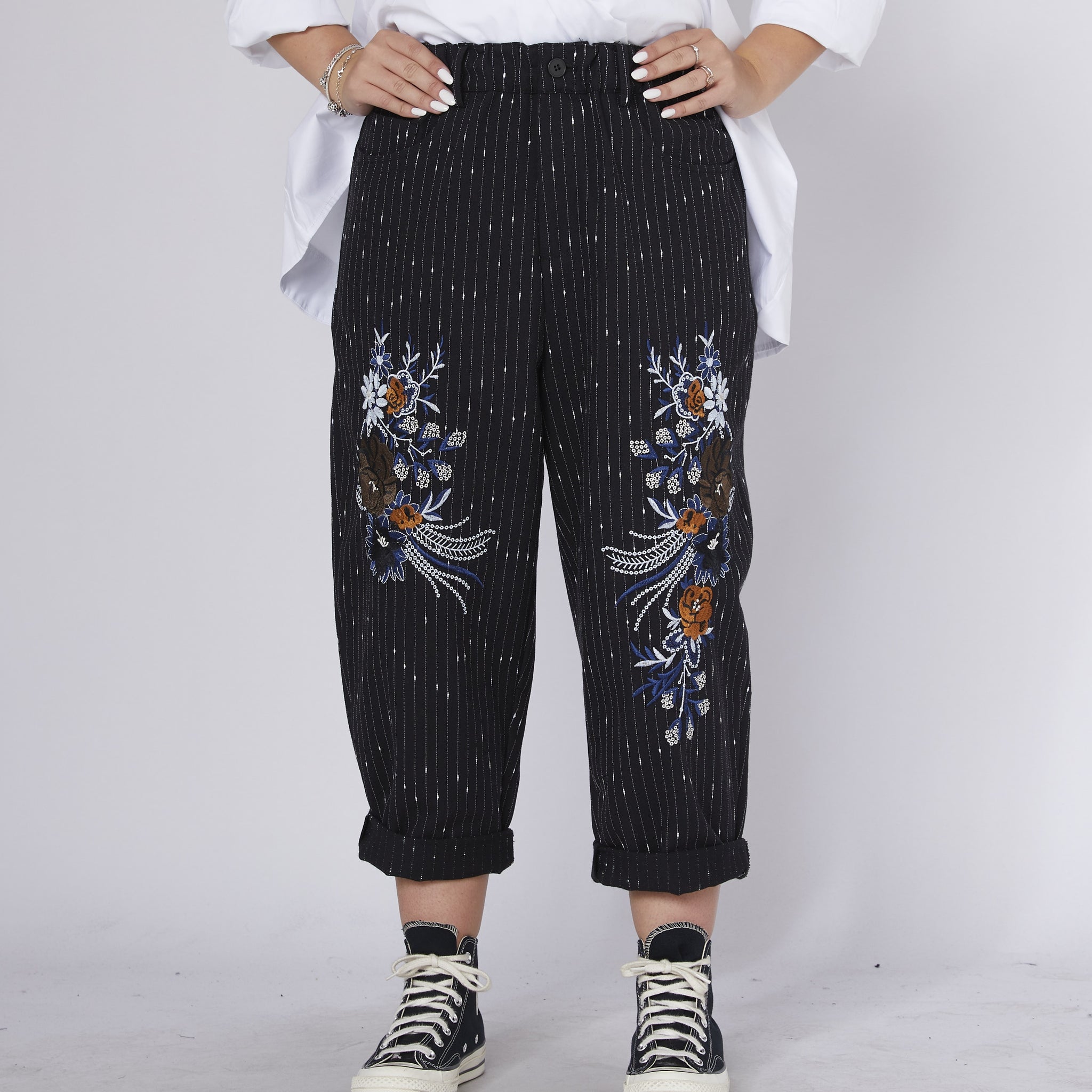 WOMAN TROUSERS - BLACK - 825106