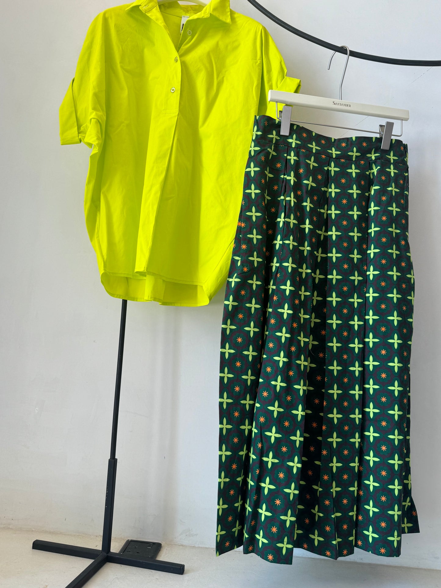 Betta Skirt Printed Popline- Capri Green