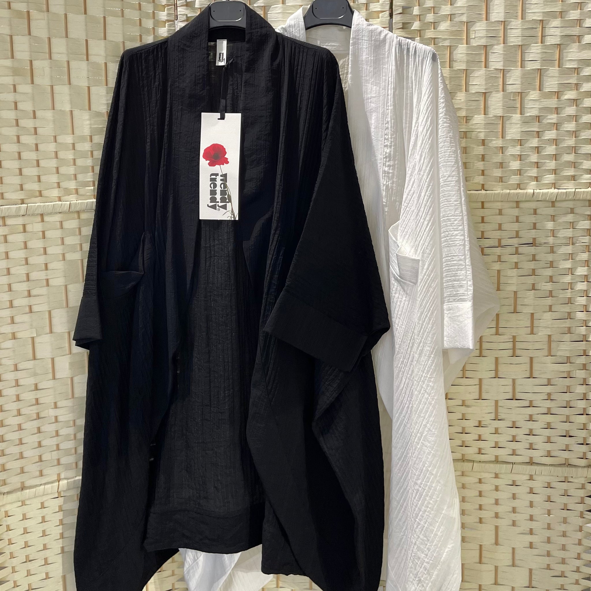 WOMEN JACKET - 224078