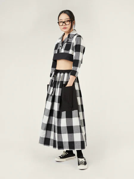 B/W CHECK SKIRT WITH BIG POCKETS - BLACK AND WHITE - 792026