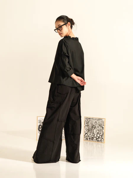 PALAZZO SWEATPANTS WITH RAW CUT SEAMS - 800091