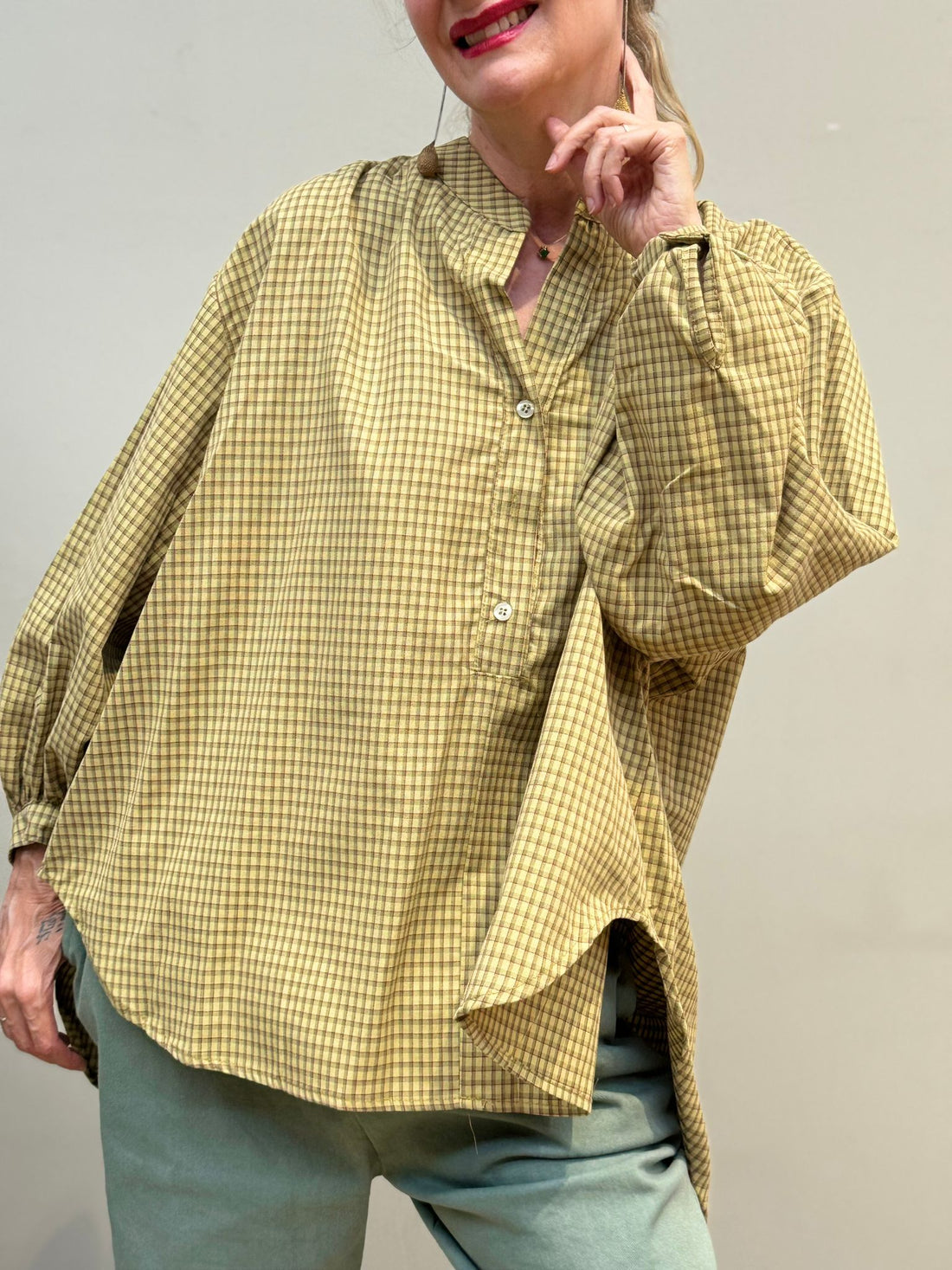 CAMISA - MUSTARD CHECKERED BUTTON BLOUSE - 96231