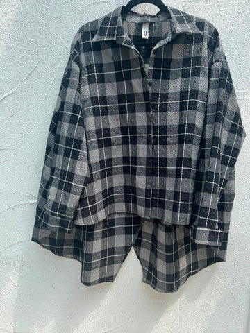 WOMAN SHIRT - BLACK AND WHITE TARTAN - 260089