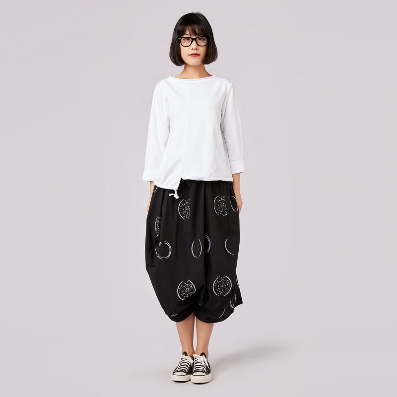 BLACK SKIRT/PANTS 900024